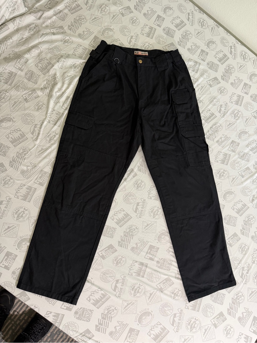 5.11 Tactical Pants Men’s Sz 32X30 Black Original 5.11 Cargo Pant Military 74251